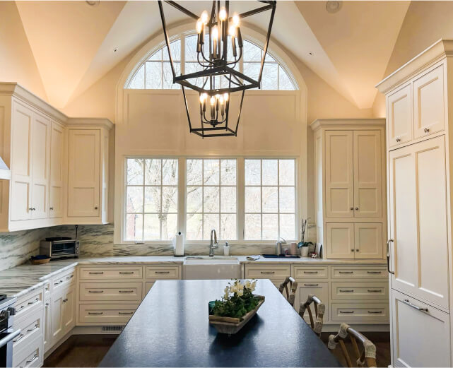 img - Kitchen and Custom Cabinets